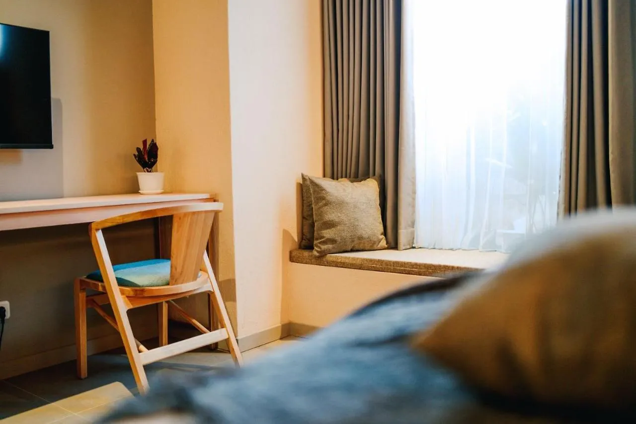 Hotel Tanaga Coliving Seminyak 3*,  Indonezja