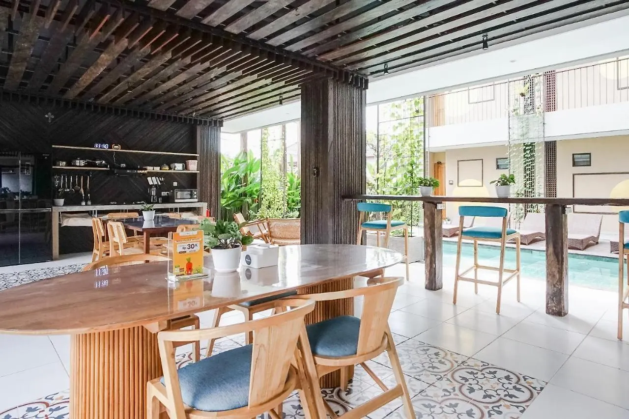 Tanaga Coliving Hotel Seminyak